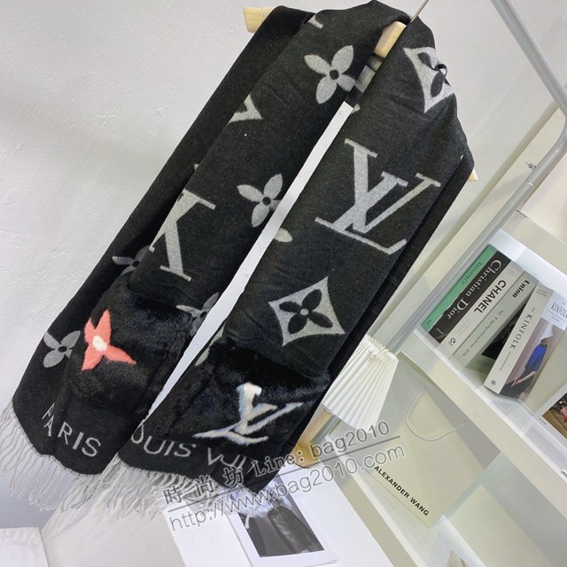 Louis Vuitton女士羊絨圍巾 路易威登ColdReykjavik圍巾披肩 LV大驢家口袋披肩  mmj1269